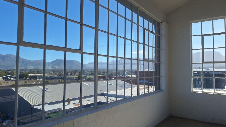 To Let Commercial Property for Rent in Diep River Western Cape